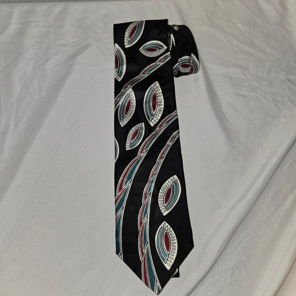 Bugatti Men's Black Geometric Pattern Silk Necktie